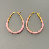 Ohrringe-Lucy-Edelstahl-Gold-plattiert-emailliert-wasserdicht-47mmx36mm-hellrosa-Produktansicht-840px