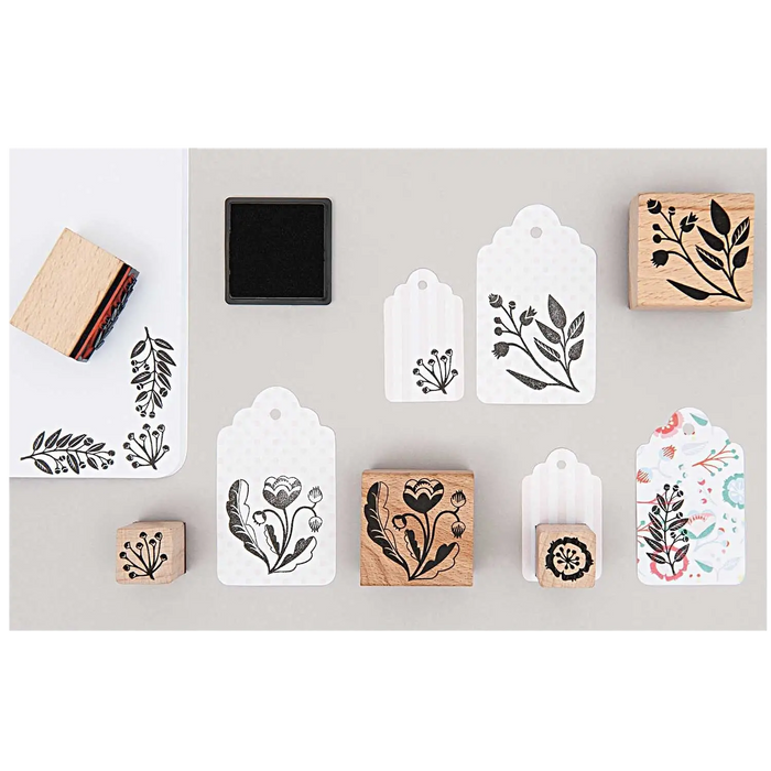 Paper-Poetry-Stempelset-Romantic-Flowers-6teilig-mit-Schwarzen-Stempelkissen-in-Beispielfoto