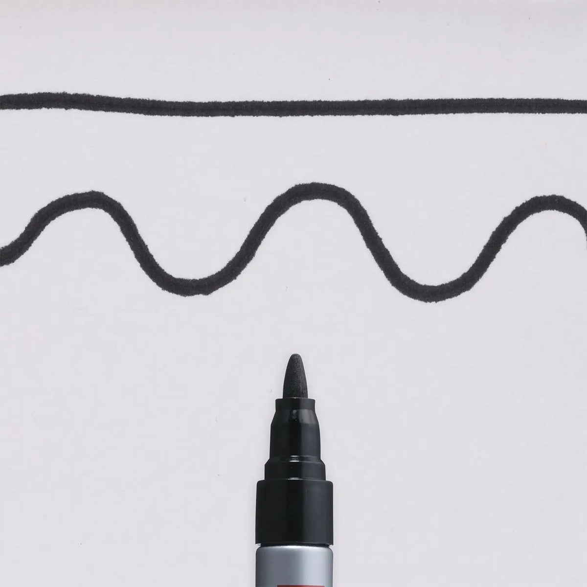 Pen-Touch-permanent-Marker-Strichfarbe-schwarz-130Serie-1_2mm-Strichstaerke-Stiftspitze-und-beispielstrich