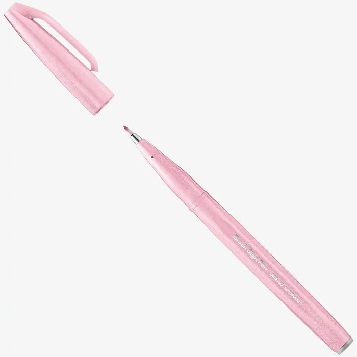 Pentel-Sign-Pen-Brush-Pale-Pink_SES15C-P3-Stift-offen-mit-kappe