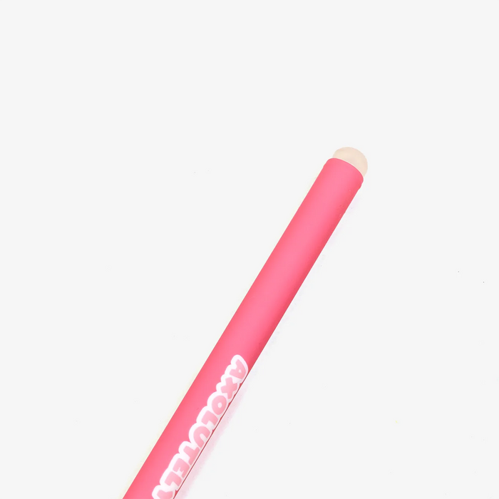 Radierbarer-Stift-mit-Axolotl-Print-Pink-Axolutely-Produktansicht-Stiftende-Radierer