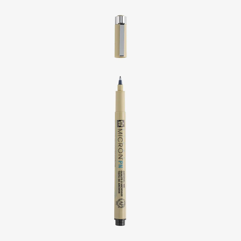 Sakura-Pigma-Micron-PN-Fineliner-Schwarz-Stift-offen-Produktansicht