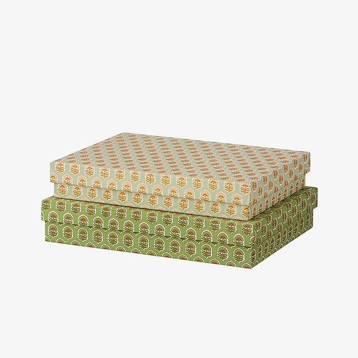 Schachteln-A4-grün-2-Stueck-cover-seitlich-vorn