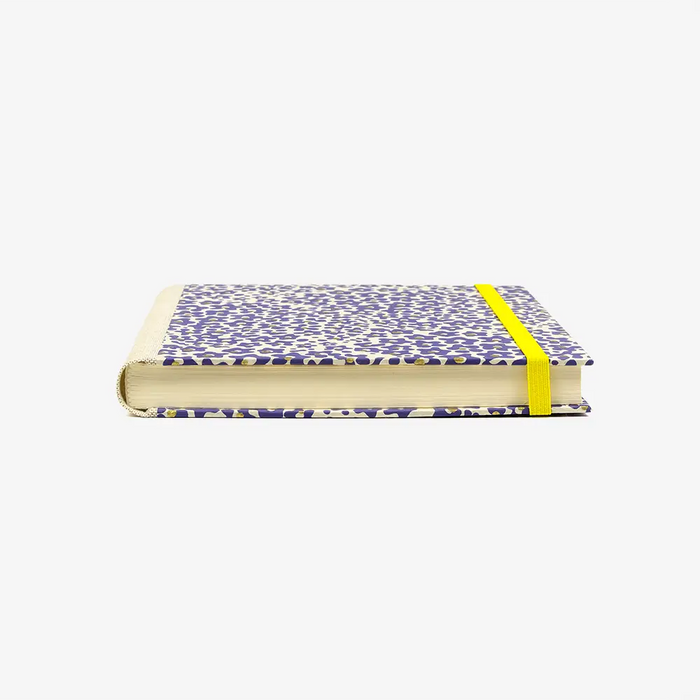 Skizzenbuch-15x15cm-240-seiten-mit-Lokta-bezogen-Motiv-Tierfellmuster-Purple-gold-auf-natur-cover-liegend