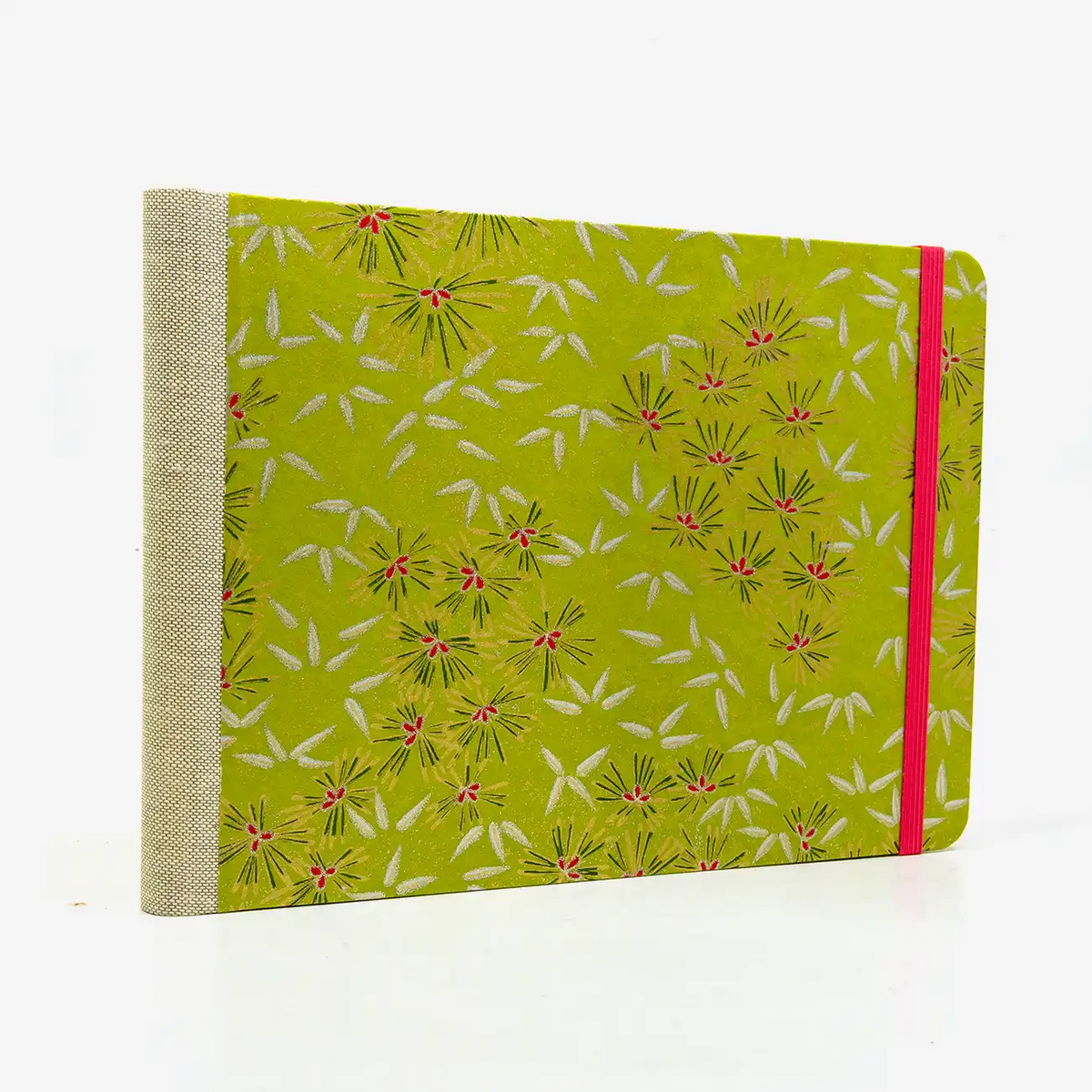 Skizzenbuch-A5-Quer-192seite-Cover-Chiyogami-Motiv-Kiefern-gruen-silber-gold-seitlich-hinten