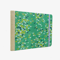 Skizzenbuch-A5-Quer-192seite-Cover-Chiyogami-Motiv-Schmeterlinge-auf-gruen-seitlich-hinten