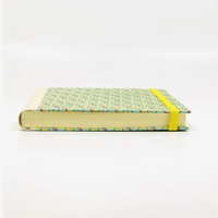 Skizzenbuch-Format-15x15cm-blanko-224seiten-cover-Lokta-Motiv-Bogen-Beeren-tigergelb-liegend-vorn