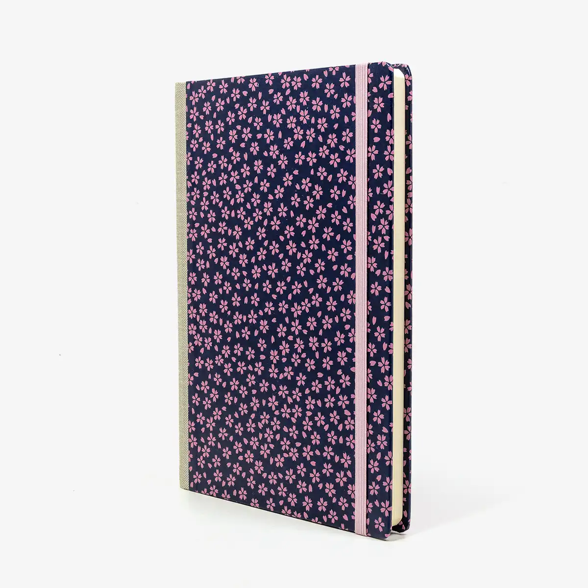 Skizzenbuch-blanko-A5-160seiten-cover-Lackpapier-Motiv-Sakura-Pink-on-Blue-seitlich-vorn