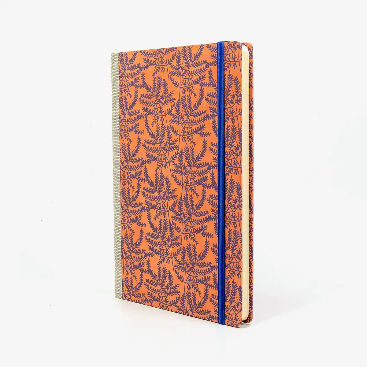 Skizzenbuch-blanko-A5-160seiten-cover-Lokta-papier-Motiv-zweige-blau-auf-orange-seitlich-vorn