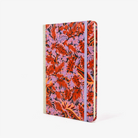 Skizzenbuch-blanko-A5-192seiten-mit-Chiyogami-motiv-Monstera-Rosa-bezogen-cover-seitlich-von-vorn