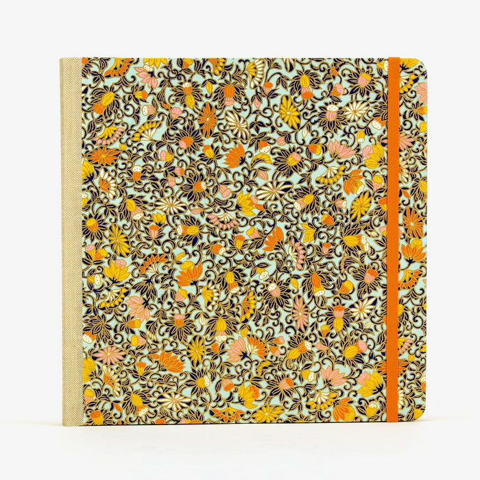 Skizzenbuch / 192 Seiten / fadengeheftet / Chiyogami / Blumenornament Orange/blau/gold/pink