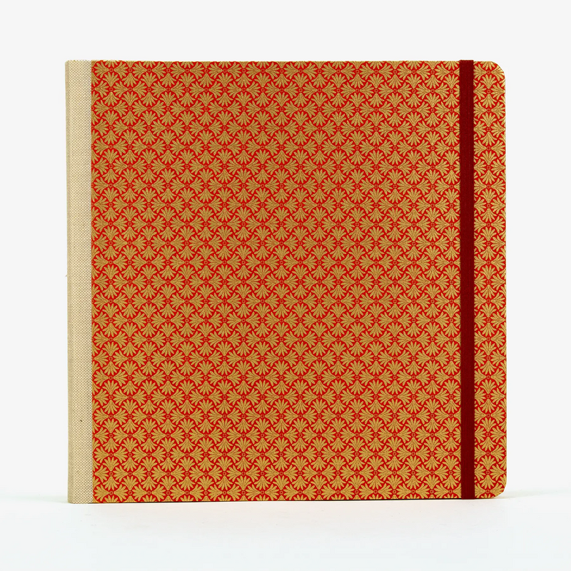Skizzenbuch / 192 Seiten / fadengeheftet / Chiyogami / Goldenes Ornament auf Rot