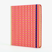 Skizzenbuch / 192 Seiten / fadengeheftet / Chiyogami / Karos Pink