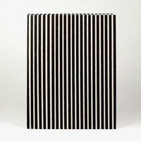 Skizzenbuch-leer-format-17x22cm-cover-aus-katazome-Shi-Tokyo_-Memo-_Streifen-_schwarz-Produktansicht-Buch-vorn