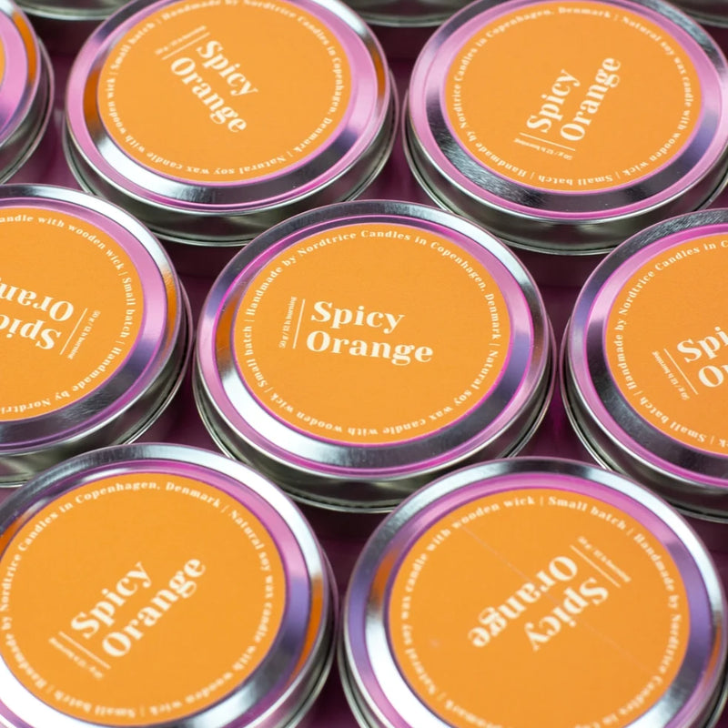 Soja-Duftkerzen-M-50g-Spicy-Orange-von-nordtrice-in-aluminumbox-produktfotos-beispielansicht-1