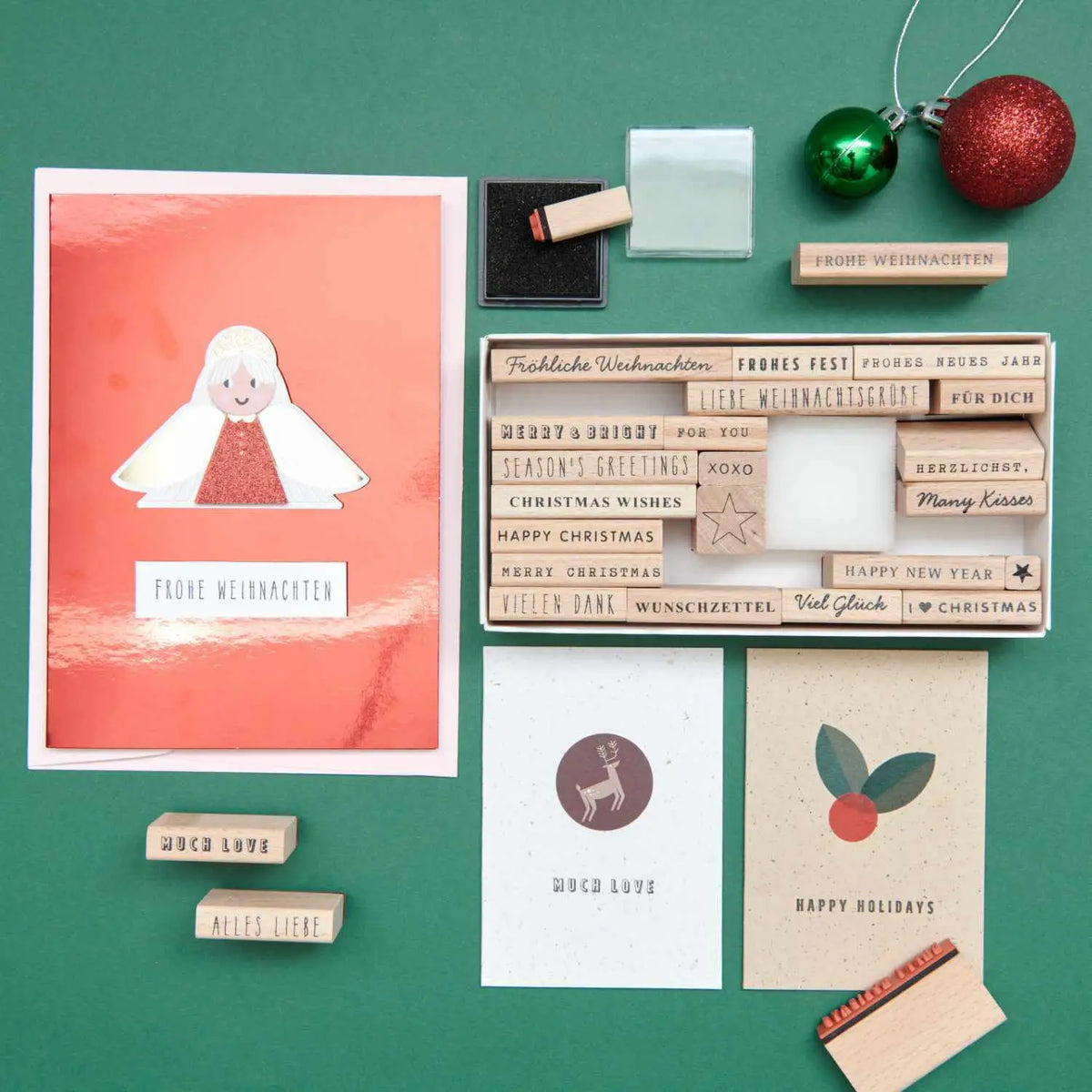 Stempelset-Merry-xsmas-xxl-Stempelset-26stempel-und-ein-schwarzes-Stempelkissen-27-teilig-Rico-design-Produkt-in-Verpackung