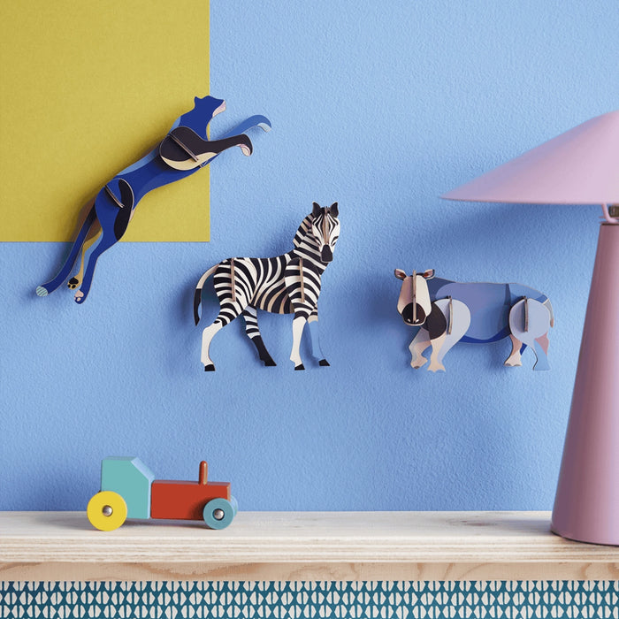 Studio-Roof-Ornament-3d-Object-Dschungel-Tier-zebra-aufgebaut-Beispielfoto-mit-anderen-Dschungeltieren
