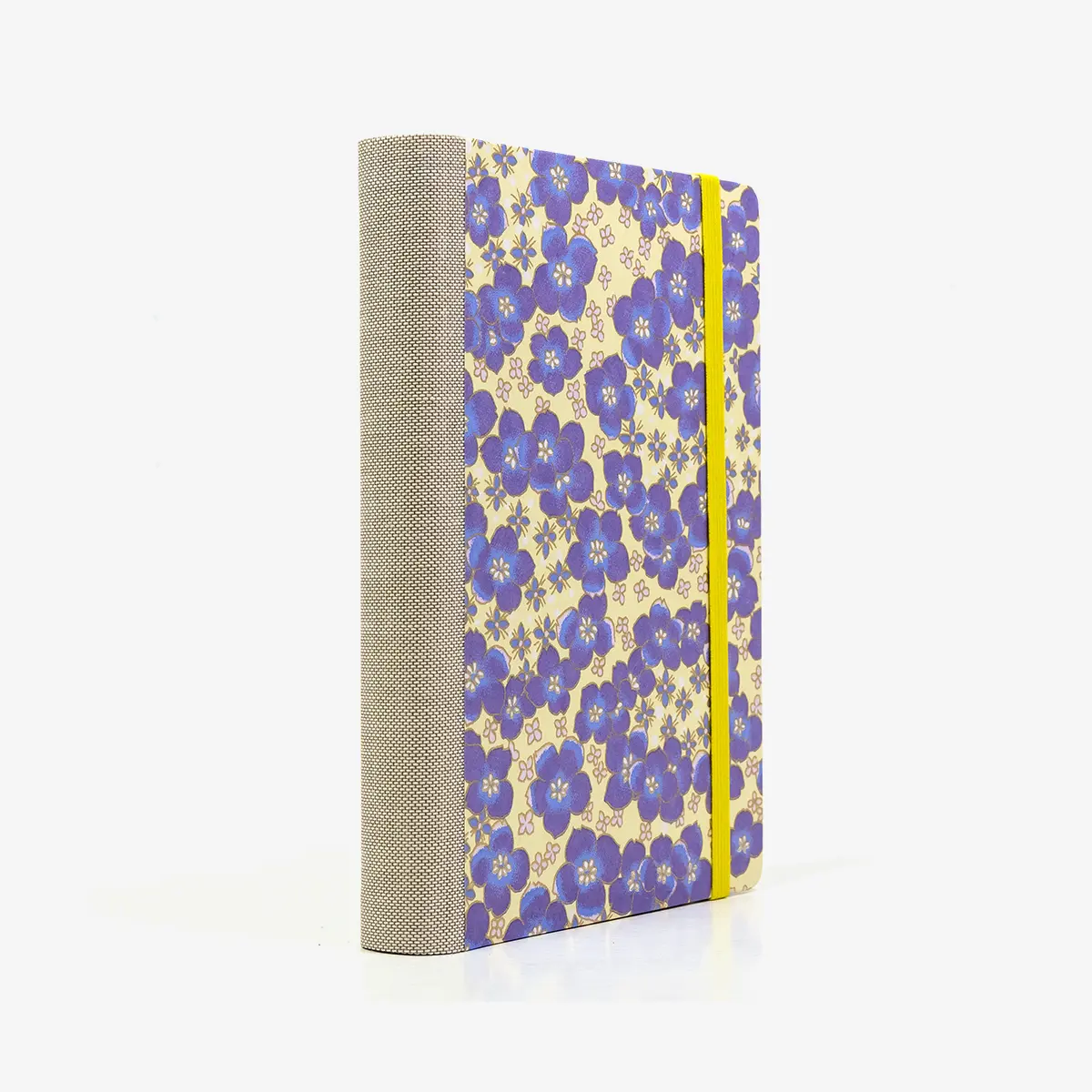 Tagesplaner-12x16_5cm-spaltenaufteilung-Cover-Chiyogami-Motiv-Bogen-628C-Blumen-cream-purple-ivory-seitlich-hinten