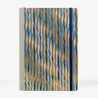 Tagesplaner-2027-A5-klassisch-cover-Chiyogami-Motiv-gewellte-linien-rot-gold-blau-von-vorn