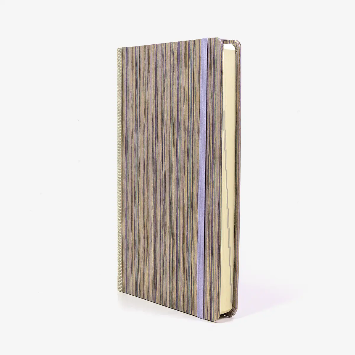 Tagesplaner-A5small-cover-.Chiyogami-Motiv-Streifen-Gold-Flieder-seitlich-von-vorn