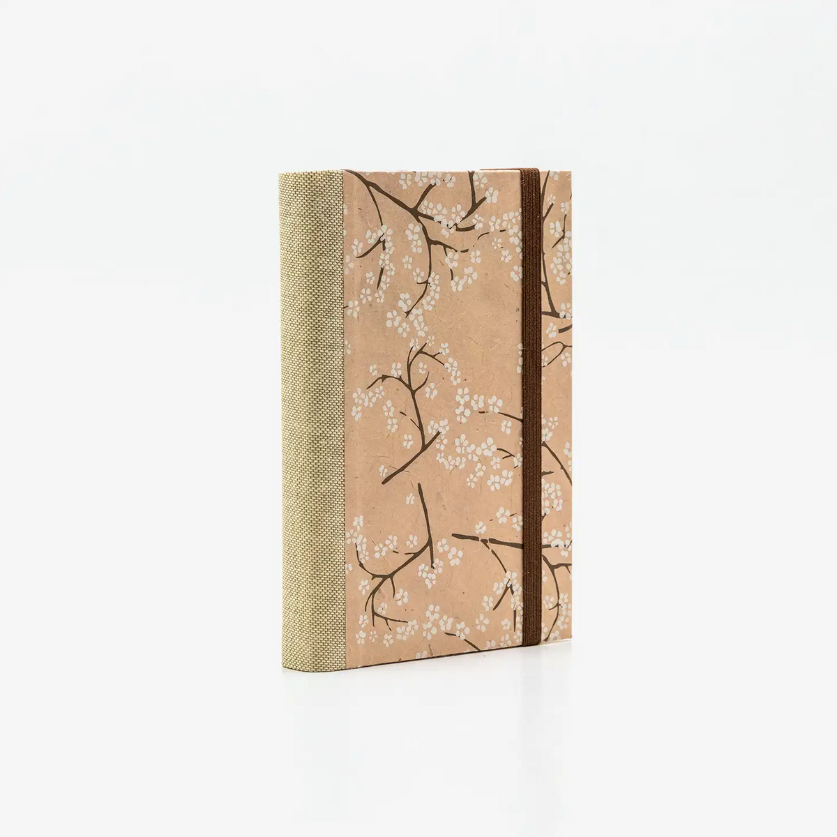 Tagesplaner-klein-9x13cm-mit-lokta-bezogen-muster-zweige-mit-weisen-blueten-auf-rosa-cover-seitlich-von-hinten