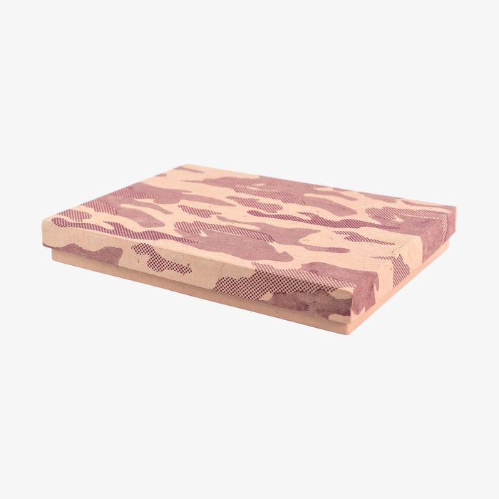 Stülpschachtel / Camouflage / krapplackrosa auf hellem magenta mit Punkten