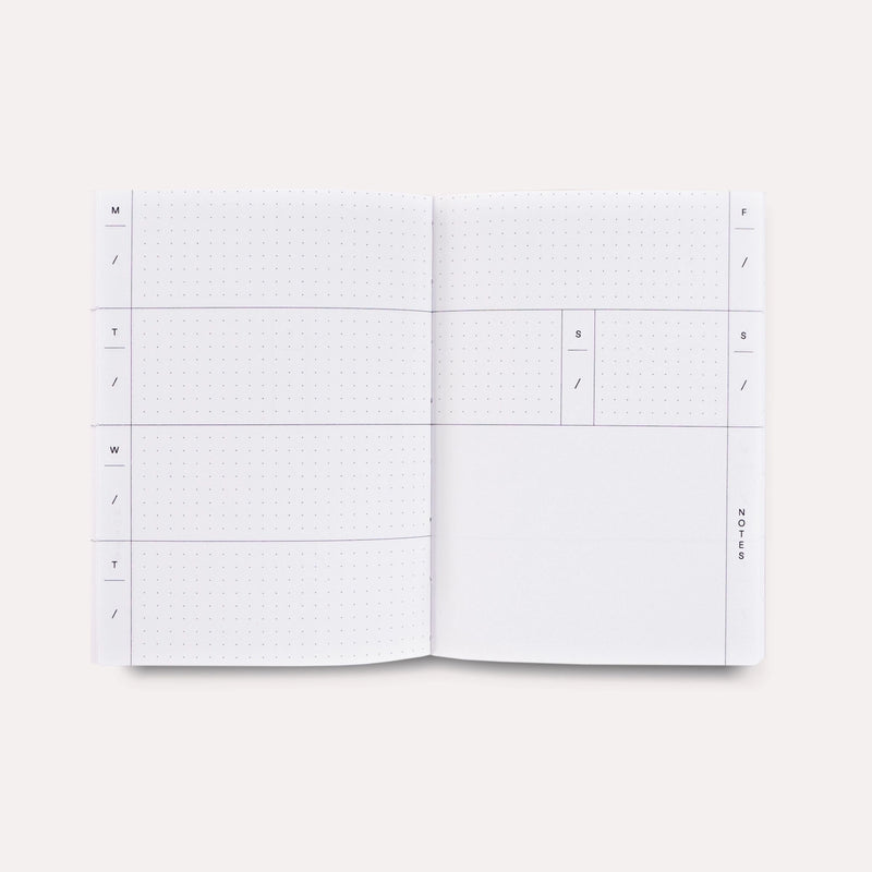 Undatierter-Wochenplaner-Hazy-Pocket-Softcover-A6-128Seiten-Buch-Innenansicht-Wochenuebersicht-1
