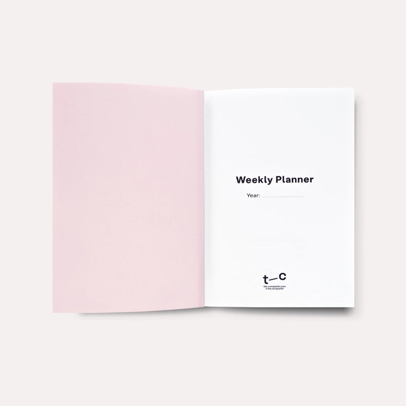 Undatierter-Wochenplaner-Hazy-pocket-Softcover-A6-128Seiten-Buch-geoeffnet-1