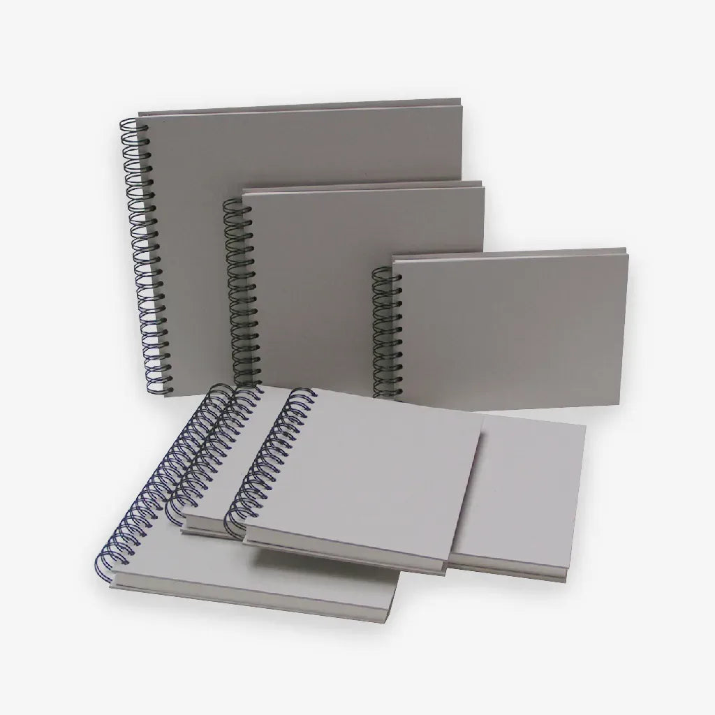 Wire-O-Group-Kunst-und-Papier-spiralbuecher-Alle-Groessen-Produktansicht-grauer-hintergrund