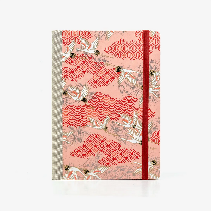 Wochenplaner-12x16_5cm-spaltenaufteilung-Cover-Chiyogami-Motiv-Kraniche-weiss-silber-auf-pink