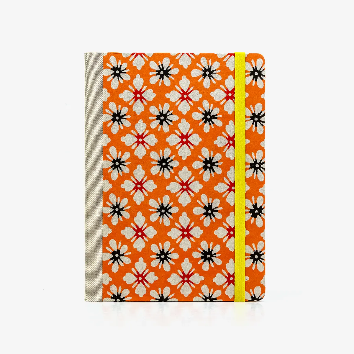 Wochenplaner-12x16_5cm-spaltenaufteilung-Cover-KAtazome-Shi-Motiv-Blumen-auf-Orange