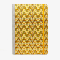 Wochenplaner-17x24cm-cover-Chiyogami-Motiv-Bienenwabenmuster-gold-von-vorn