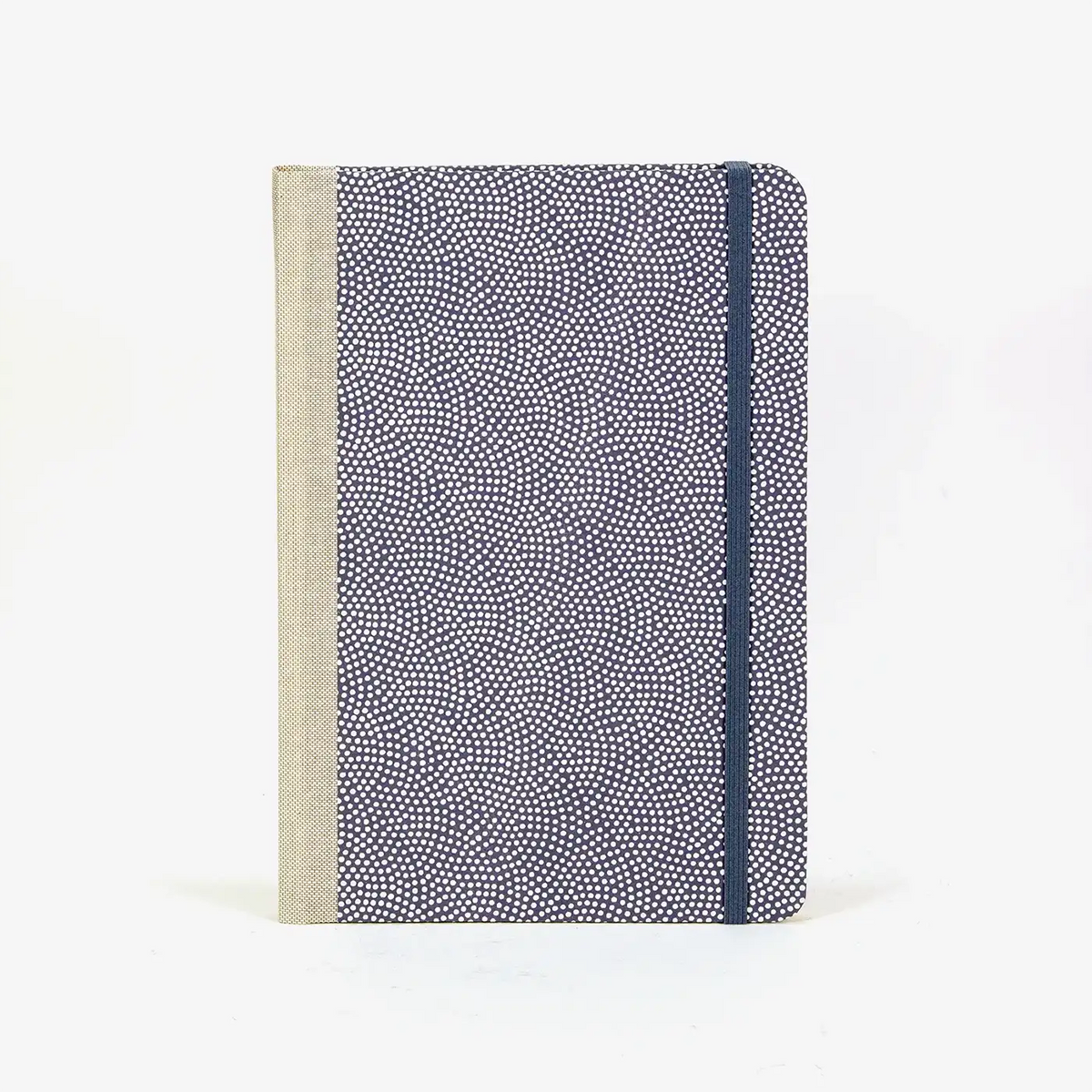 Wochenplaner-A5-2025-Chiyogami-Traditional-Haifischhaut-weiss-auf-grau-cover-vorn-1