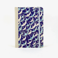 Wochenplaner-A5-2025-Chiyogami-geometrisch-Animals-Kraniche-weiss-pastelblau-auf-blau-cover-vorn-1