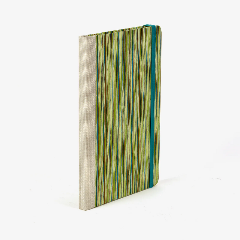 Wochenplaner-A5-2025-Chiyogami-geometrisch-Streifen-gruen-cover-seitlich-hinten