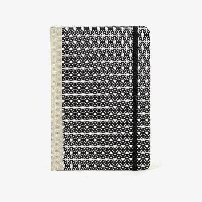 Wochenplaner-A5-2025-Chiyogami-geometrisch-asanohamuster-weiss-schwarz-cover-vorn-1