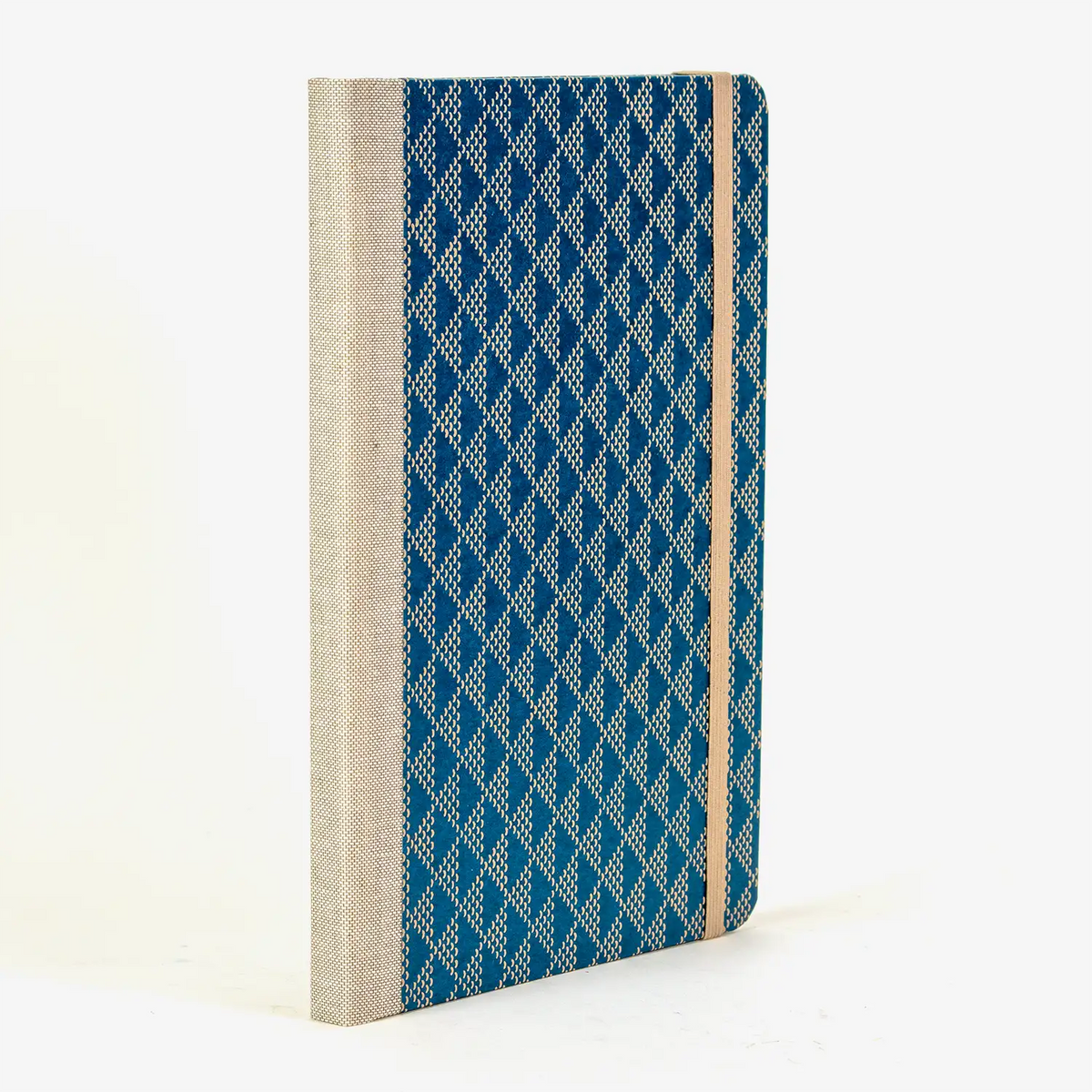 Wochenplaner-A5-2025-japanisches-LAckpapier-Dots-dreieck-beige-auf-blau-cover-seitlich-hinten