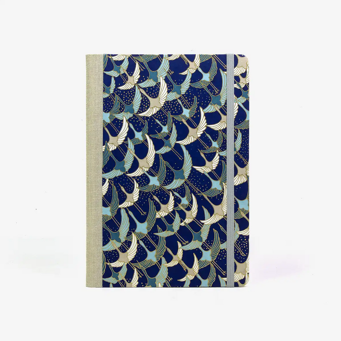 Wochenplaner-Format-A5-cover-Chiyogami-papier-Motiv-Kraniche-weiss-grau-blau-cover-von-vorn