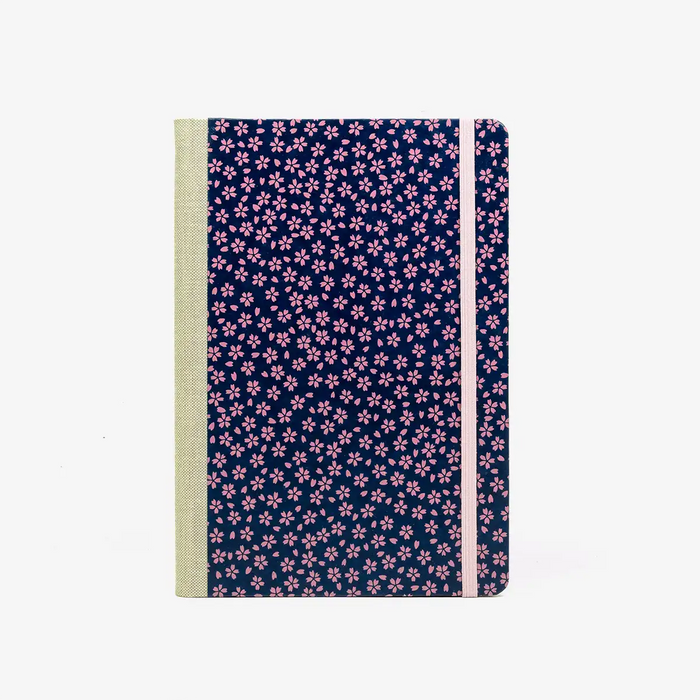 Wochenplaner-Format-A5-cover-Urushi-Lackpapier-Motiv-kleine-blumen-pink-auf-dunkelblau-cover-von-vorn