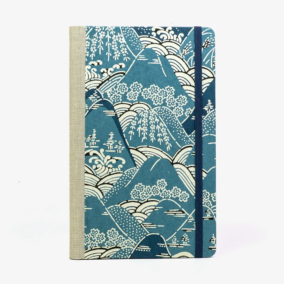 Wochenplaner-Format-A5small-cover-Katazome-Shi-papier-Motiv-Berge-blau-cover-von-vorn