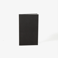 Wochenplaner-Tsumugi-schwarz-2026-von-carta-pura-9x15cm-cover-von-vorn-Produktansicht