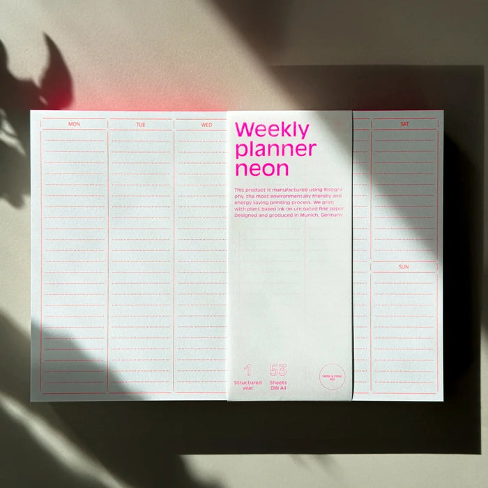 Wochenplaner-neon-non-Herr-und-frau-Rio-A4-Abreisblock-cover-vorn