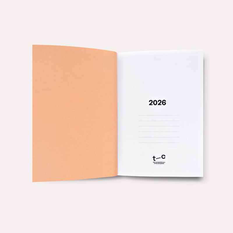 datierter-Wochenplaner-2026-Signal-Softcover-A6-128Seiten-Cover-Innenansicht-Buch-aufgeschlagen-Produktansicht-1