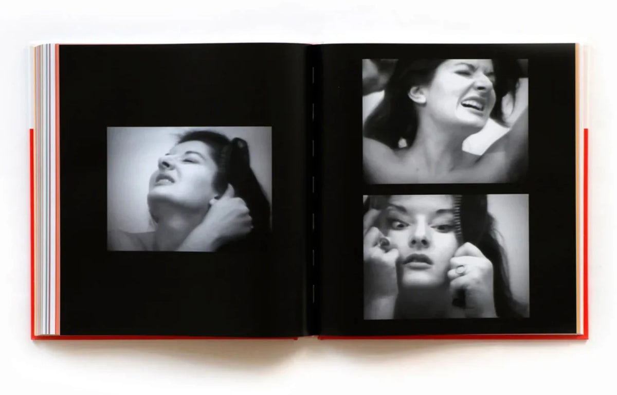 gedrucktes-buch-Der-weibliche-Koerper-in-der-Kunst-HArdcover-Blick-ins-Buch-5