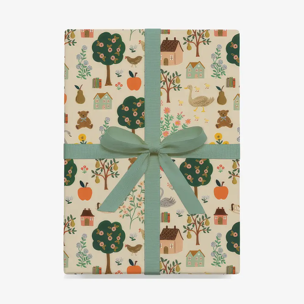 geschenkpapier-rifle-paper-storybook-format-50x70cm-Produktansicht-AlsGeschenkverpackung
