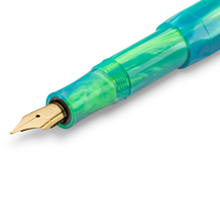 kaweco-collection-fuellhalter-marble-ocean-feder-Fueller-detailansicht-Feder-griff-vorn