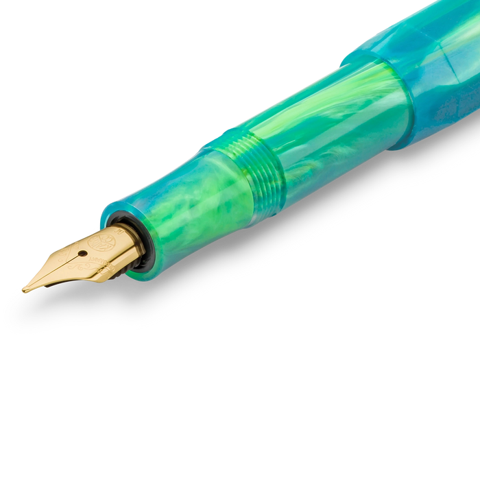 kaweco-collection-fuellhalter-marble-ocean-feder-Fueller-detailansicht-Feder-griff-vorn