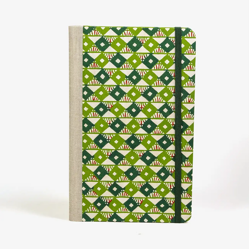 dotted-Notizbücher-Format-A5small-bezogen-mit-Katazome-Shi-rauten-gruen-pattern-cover-vorn