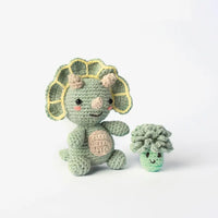 mini-haekelset-dino-diy-komplettset-Beispielbild