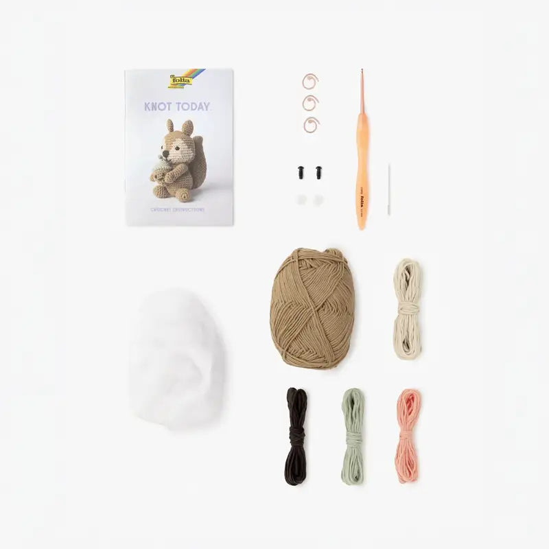mini-haekelset-eichhoernchen-diy-komplettset-Inhalt